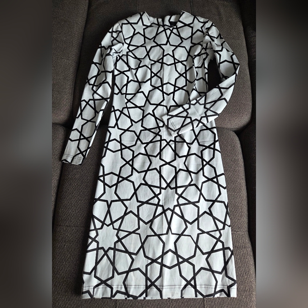 KIX Black And White Dress